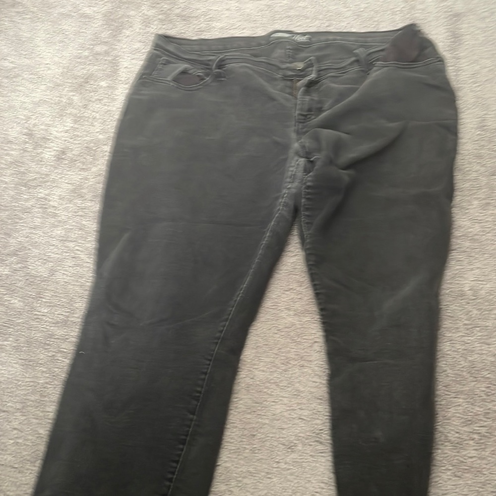 Old Navy black jeans